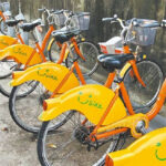2名女子疑把YouBike當飛輪騎　畫面曝光引撻伐